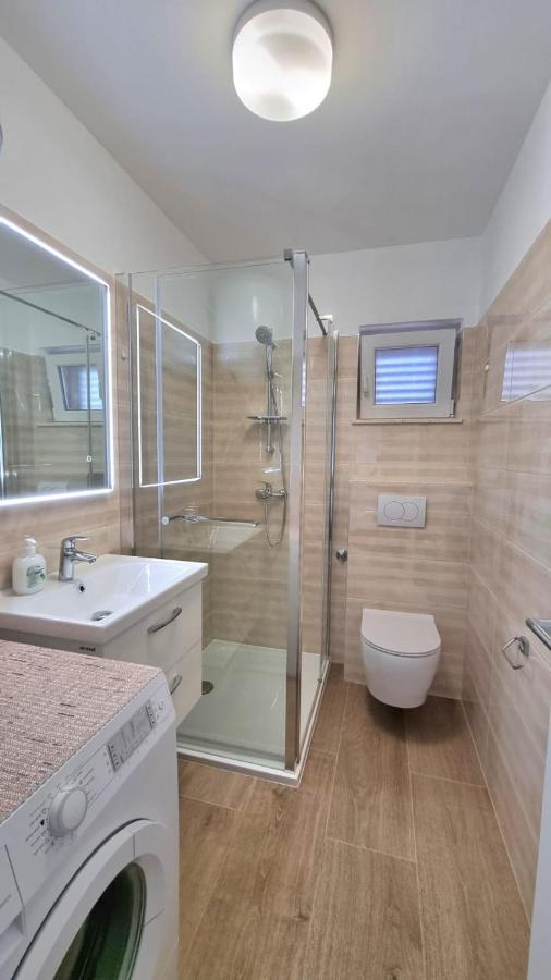 Apartment La Mare Stobrec Bagian luar foto